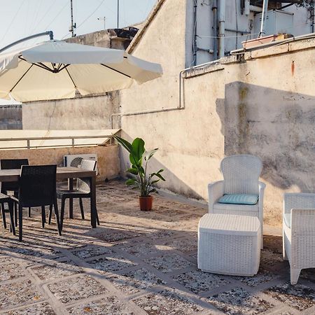 Convivo Apartment Palazzo Galateo - Private Rooftop Terrace Лечче Экстерьер фото