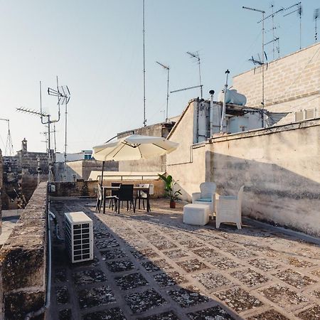 Convivo Apartment Palazzo Galateo - Private Rooftop Terrace Лечче Экстерьер фото