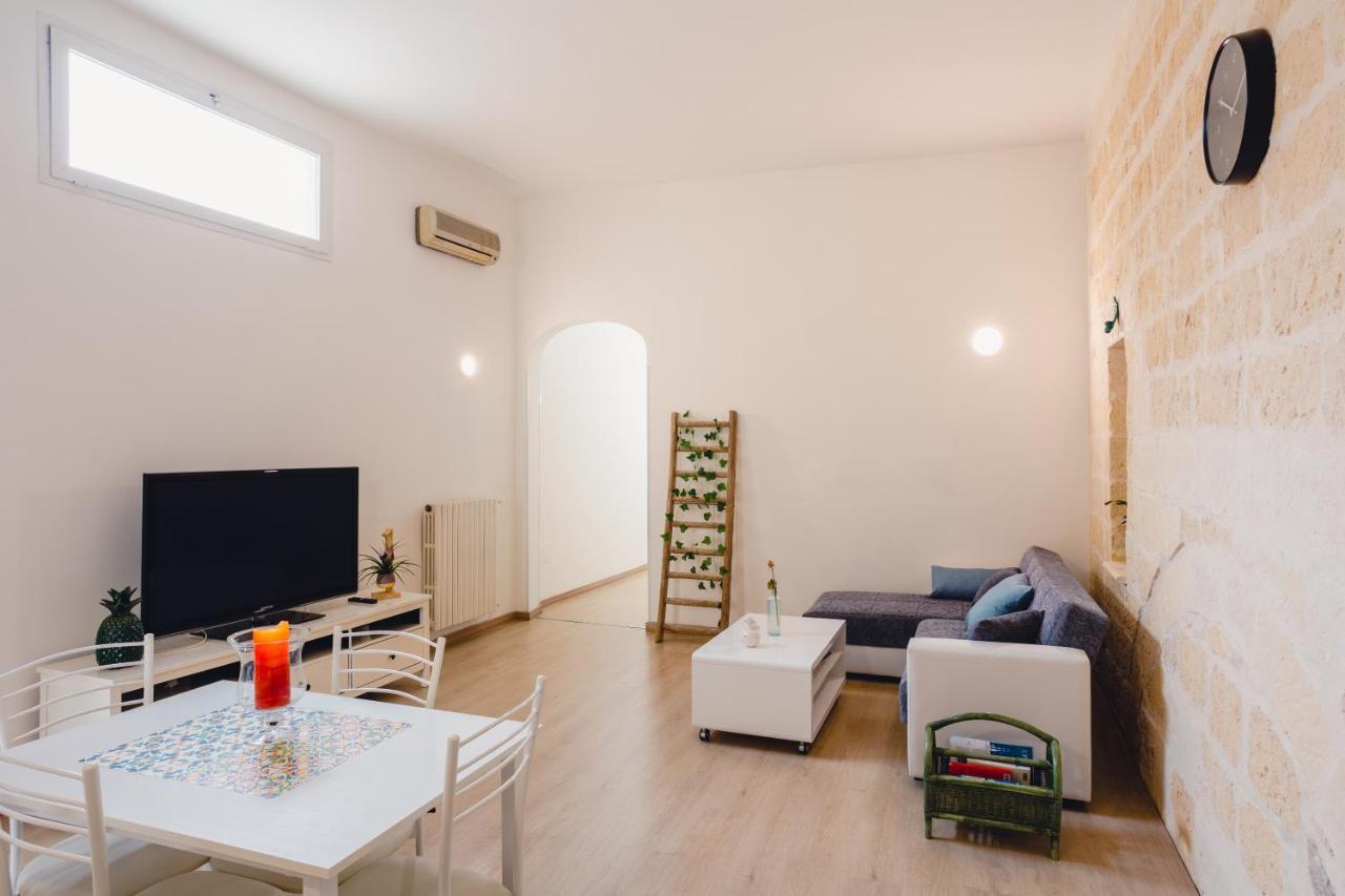 Convivo Apartment Palazzo Galateo Лечче Экстерьер фото