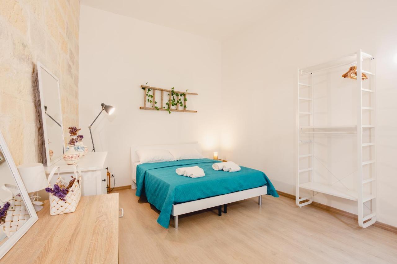 Convivo Apartment Palazzo Galateo Лечче Экстерьер фото