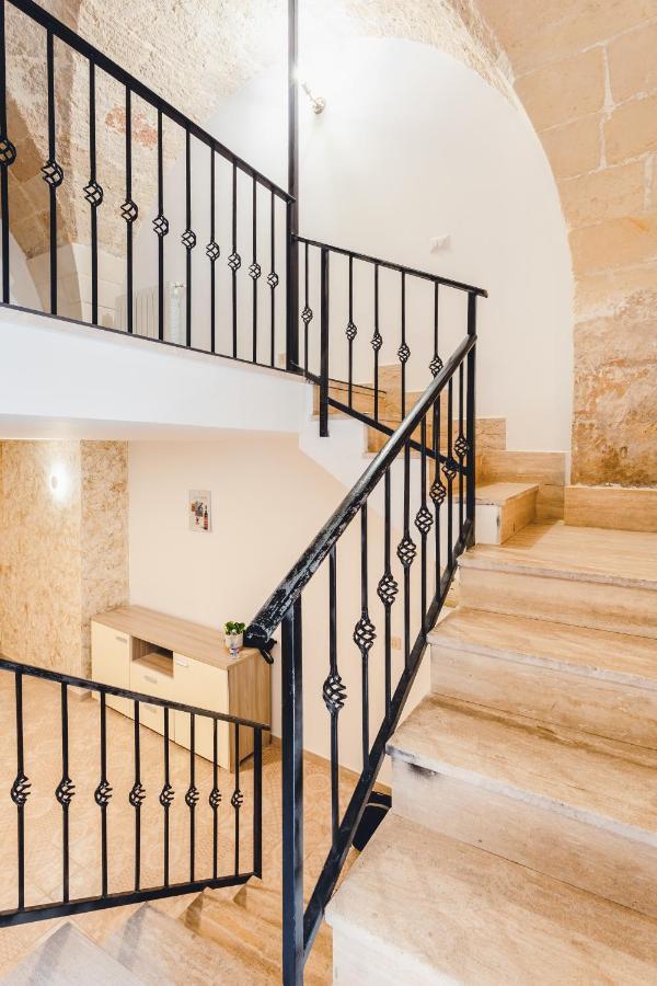 Convivo Apartment Palazzo Galateo Лечче Экстерьер фото